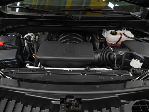 Used 2025 GMC Yukon Denali Ultimate AWD/4WD image 36