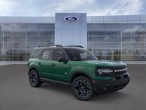 New 2025 Ford Bronco Sport Outer Banks w/ Outer Banks Tech Package+ AWD/4WD image 7