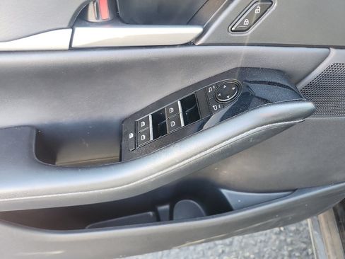 Used 2024 MAZDA CX-30 AWD 2.5 S w/ Select Sport Pkg image 19