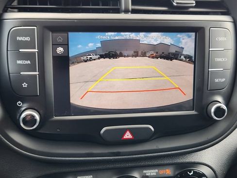 Certified 2023 Kia Soul LX w/ Option Group 015 FWD image 18