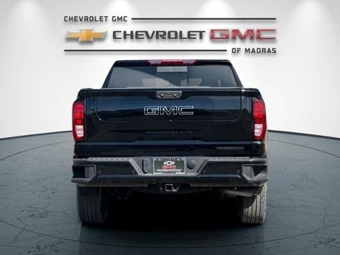 New 2026 GMC Sierra 1500 Elevation w/ Elevation Premium Package AWD/4WD image 4