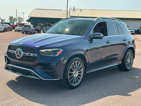 Used 2024 Mercedes-Benz GLE 450 4MATIC image 4