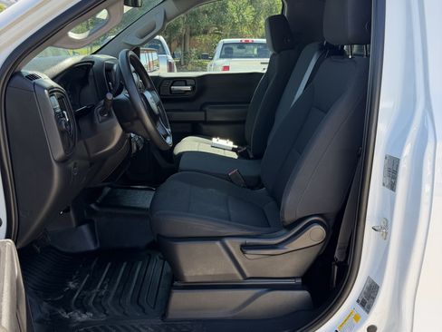 Used 2021 Chevrolet Silverado 1500 W/T RWD image 17