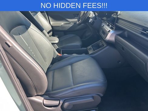 Used 2024 Hyundai Kona Limited AWD/4WD image 18
