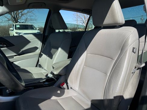 Used 2014 Honda Accord EX-L image 10