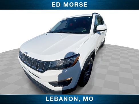Used 2018 Jeep Compass Latitude w/ Popular Equipment Group FWD image 1
