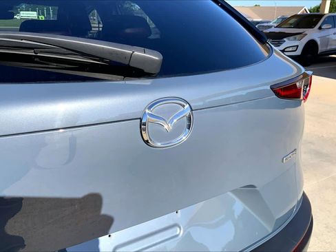 Used 2025 MAZDA CX-30 AWD 2.5 S w/ Preferred Package image 10