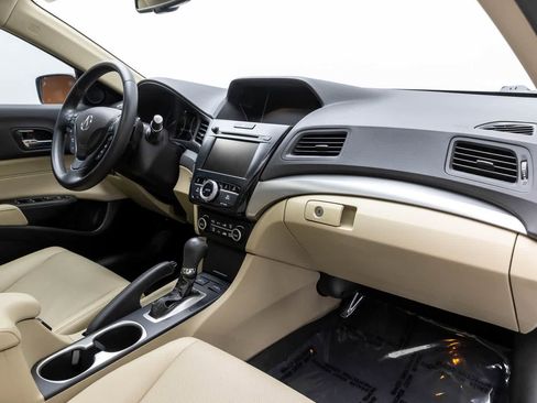 Used 2018 Acura ILX w/ Premium Package image 47