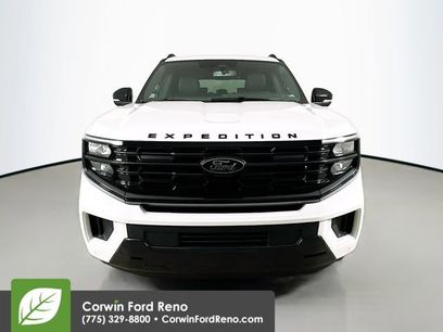New 2026 Ford Expedition Max Platinum w/ Stealth Performance Package