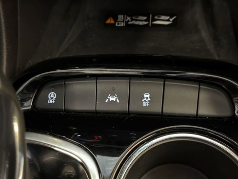 Used 2025 Buick Encore GX Sport Touring w/ Advanced Technology Package image 51