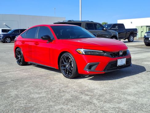 Certified 2024 Honda Civic Sport image 2