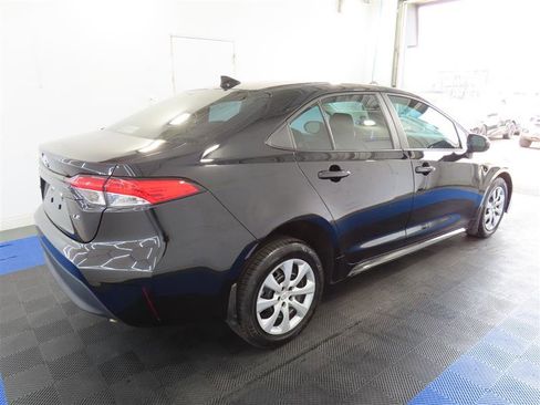 Used 2024 Toyota Corolla LE FWD image 15