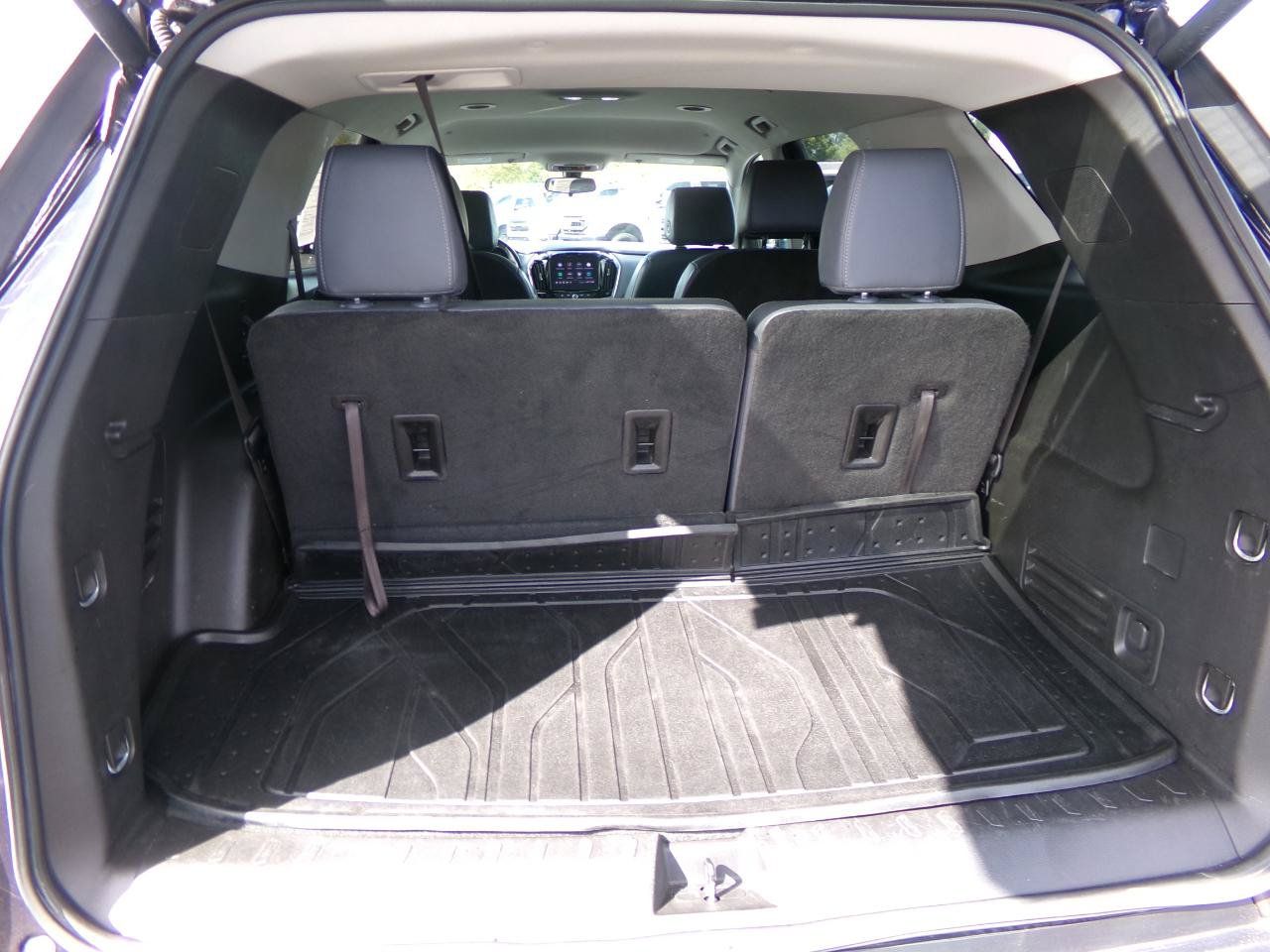 Used 2020 Chevrolet Traverse LT AWD/4WD image 43