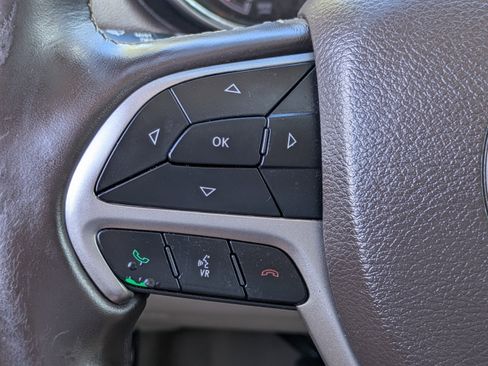 Used 2020 Jeep Grand Cherokee Overland image 23