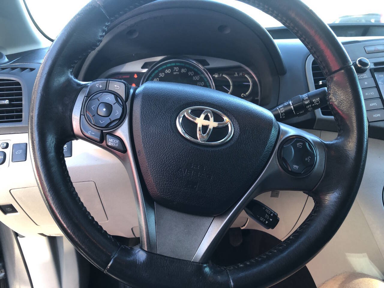 Used 2015 Toyota Venza XLE w/ XLE Premium Package FWD image 17