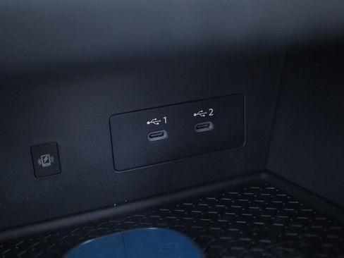 New 2026 Nissan Pathfinder Platinum AWD/4WD image 17