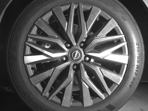 Used 2025 Nissan Altima 2.5 SV image 12