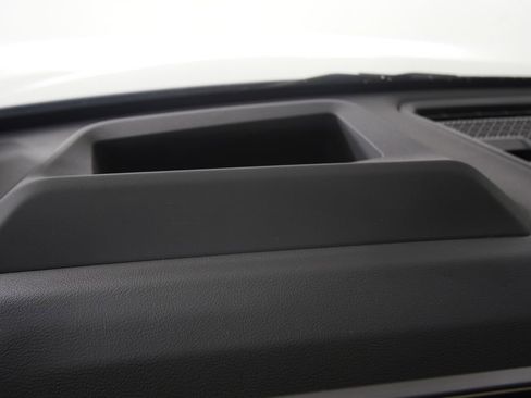 Certified 2025 BMW X2 xDrive28i image 20