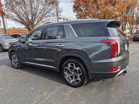 Used 2022 Hyundai Palisade Calligraphy w/ Winter Package image 6