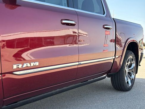 Used 2022 RAM 1500 Limited w/ Body Color Bumper Group image 10