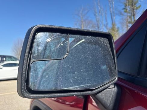 Used 2021 GMC Sierra 1500 Elevation w/ Preferred Package AWD/4WD image 12