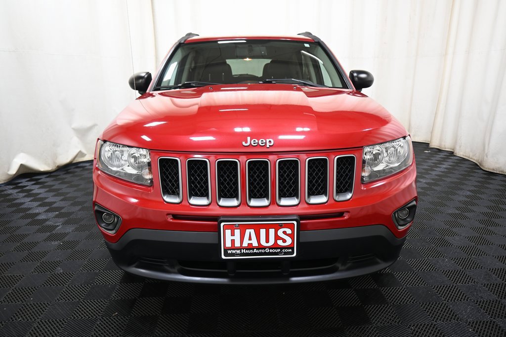 Used 2017 Jeep Compass Sport w/ Power Value Group AWD/4WD image 2