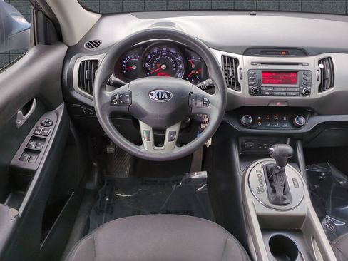 Used 2016 Kia Sportage LX image 16