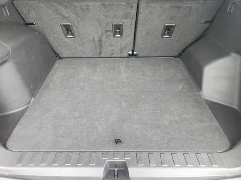 Used 2024 Chevrolet Equinox LT image 28