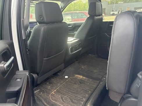 Used 2019 GMC Sierra 1500 SLT w/ SLT Premium Package AWD/4WD image 12