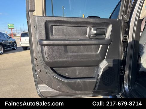 Used 2016 RAM 2500 Tradesman w/ Chrome Appearance Group image 60