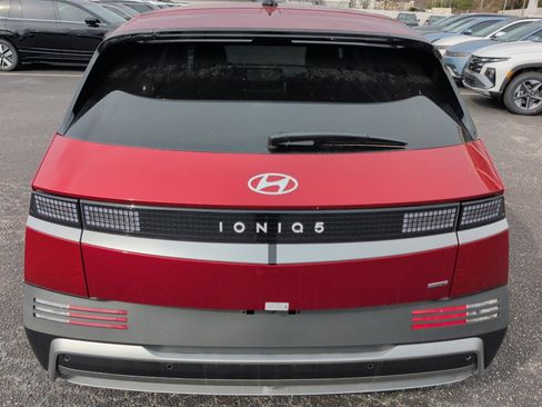 New 2026 Hyundai Ioniq 5 SEL image 14