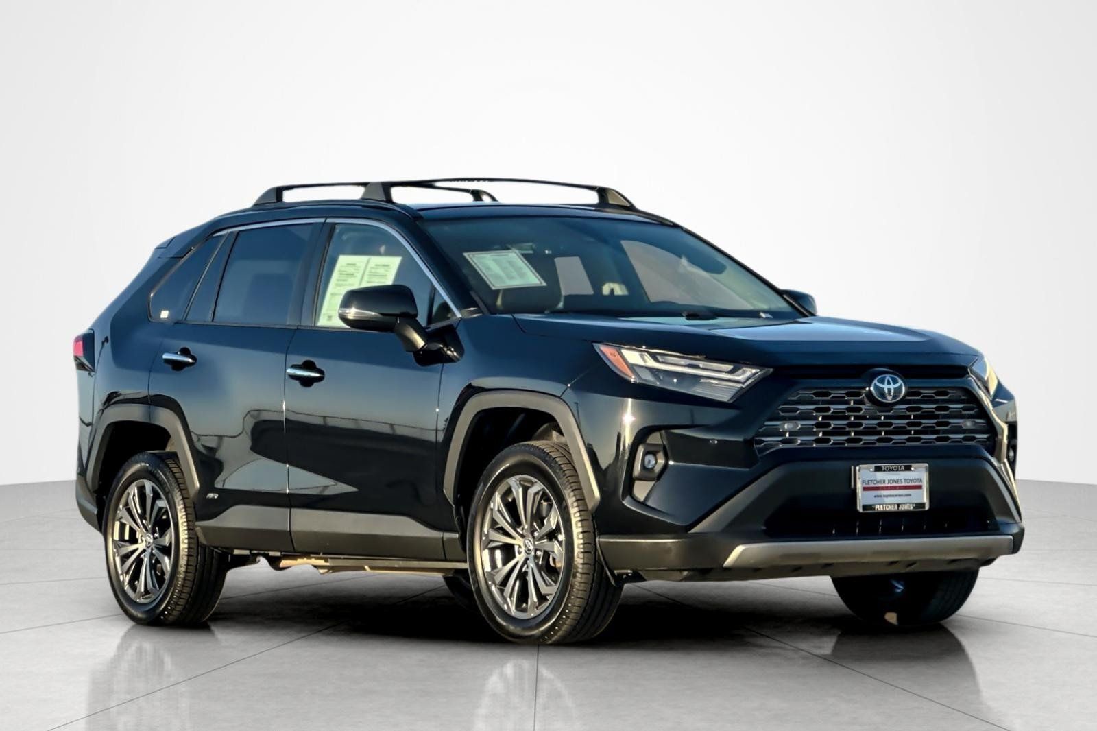 Certified 2023 Toyota RAV4 Limited AWD/4WD image 7