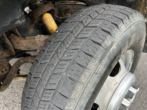 Used 2004 Chevrolet Silverado 3500 2WD Regular Cab image 63