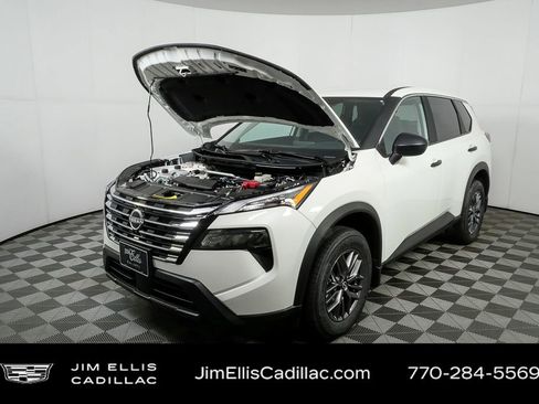 Used 2026 Nissan Rogue S image 31