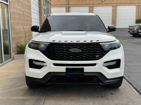 Used 2022 Ford Explorer ST w/ Equipment Group 401A AWD/4WD image 8