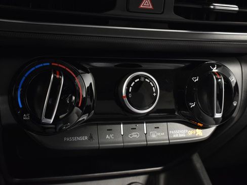 Used 2023 Hyundai Kona SEL w/ Cargo Package image 23