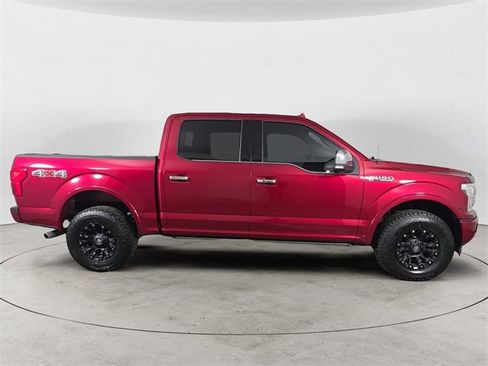 Used 2018 Ford F150 Platinum w/ Equipment Group 701A Luxury image 6