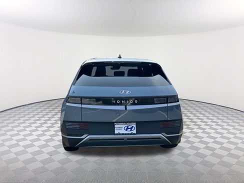Used 2024 Hyundai Ioniq 5 SEL RWD image 6