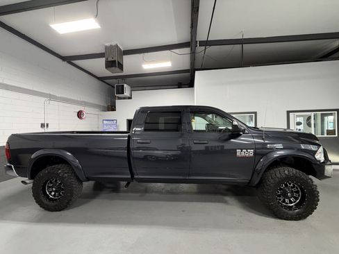 Used 2017 RAM 2500 Tradesman w/ Chrome Appearance Group AWD/4WD image 2