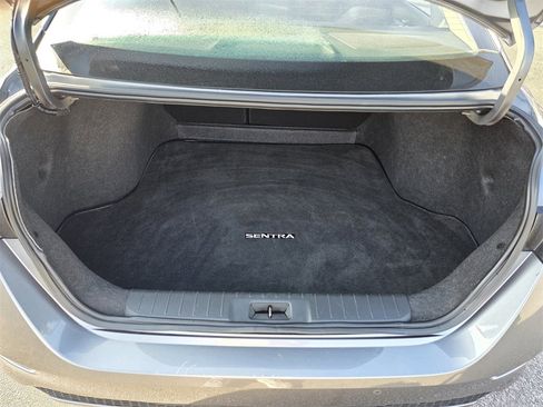 Used 2024 Nissan Sentra SV image 17