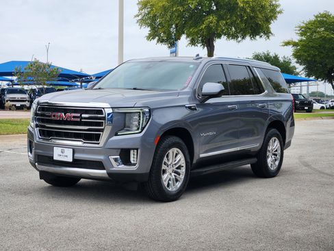 Used 2021 GMC Yukon SLT RWD image 2