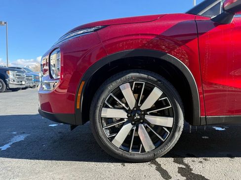 New 2026 Mitsubishi Outlander SE image 33