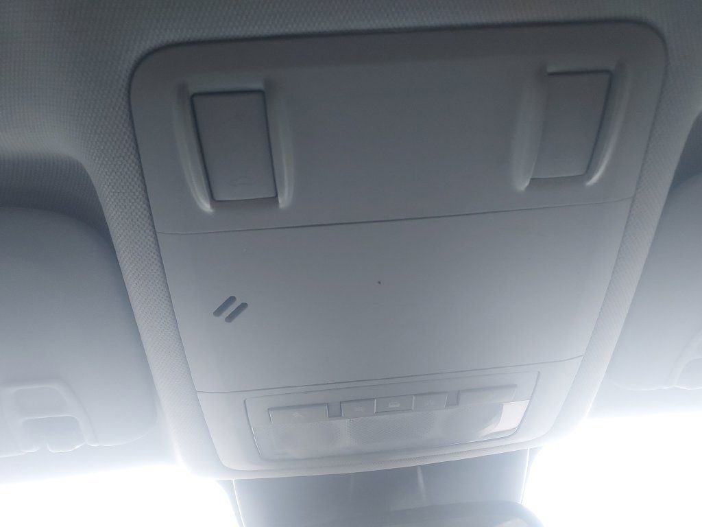 Used 2014 Chevrolet Cruze LTZ FWD image 21