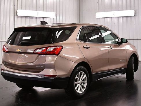 Used 2019 Chevrolet Equinox LT image 7