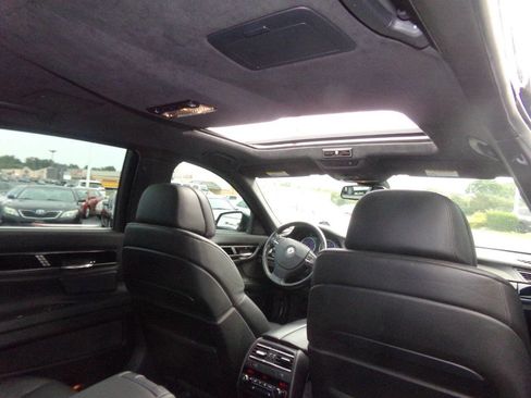 Used 2011 BMW ALPINA B7 LWB image 28