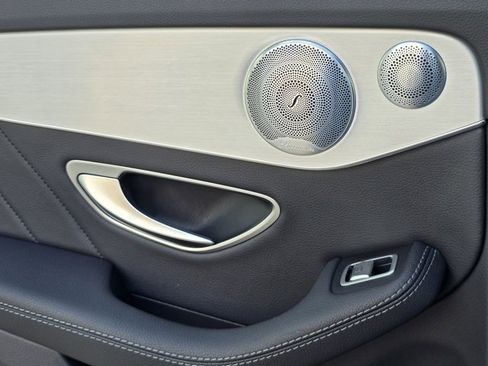 Used 2019 Mercedes-Benz C 300 Sedan image 18