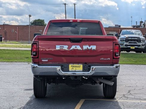 Used 2026 RAM 2500 Big Horn AWD/4WD image 6