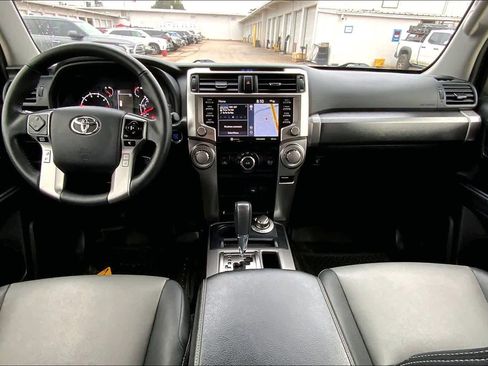Used 2020 Toyota 4Runner SR5 Premium w/ Moonroof Package image 16