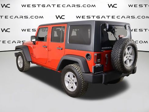 Used 2018 Jeep Wrangler Unlimited Sport S AWD/4WD image 37