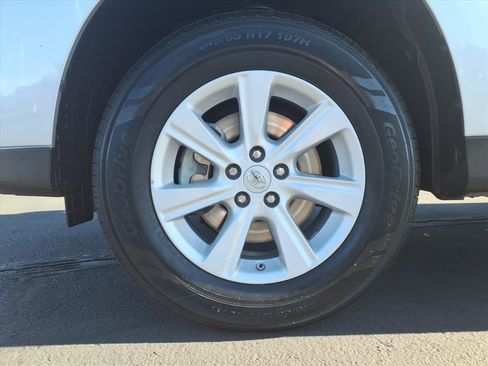 Used 2013 Toyota Highlander image 13